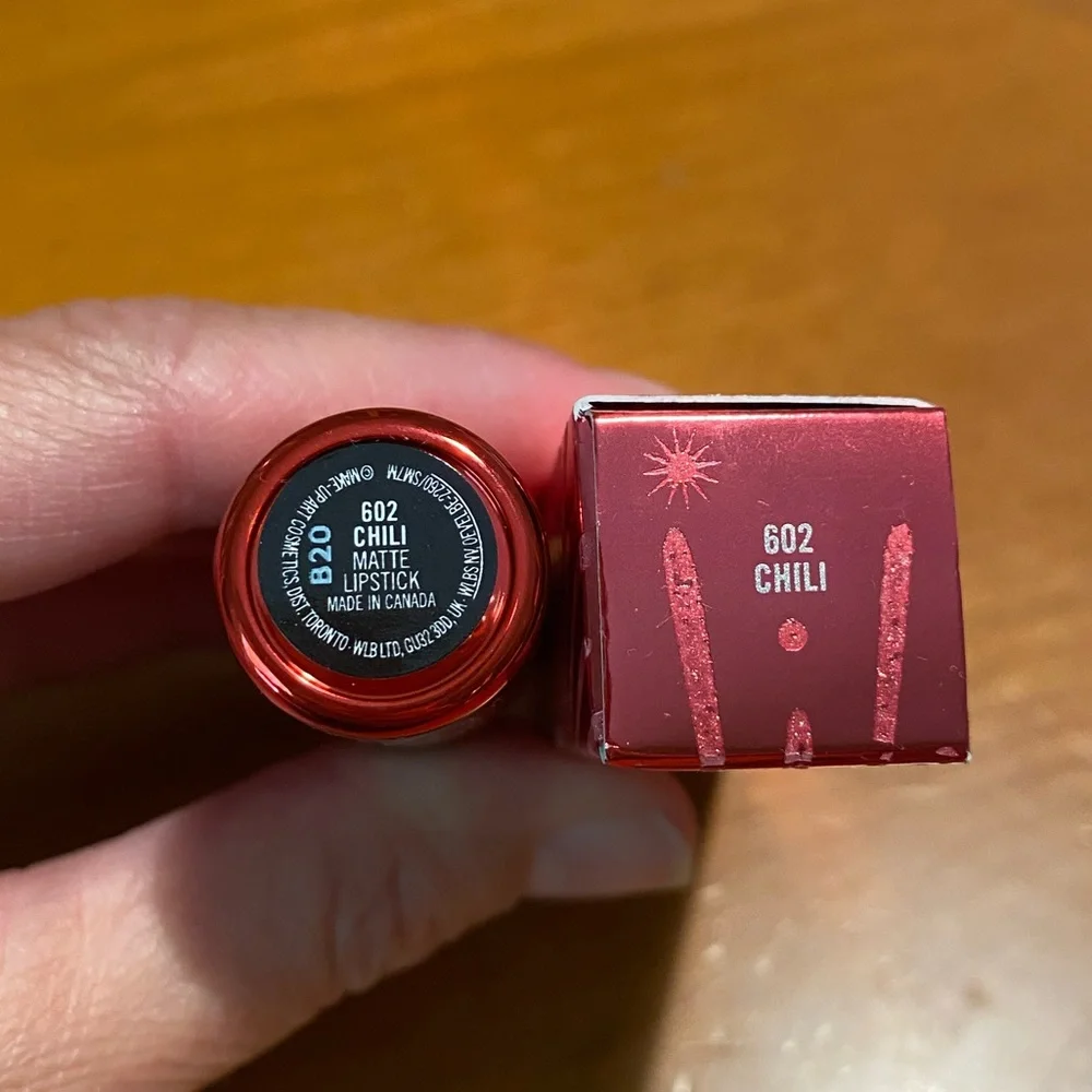 MAC Matte Lipstick Chili
